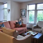 The Lawrance Luxury -
