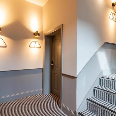 The Lawrance Luxury - Aparthotel Harrogate