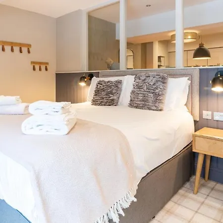 The Lawrance Luxury - 4* Harrogate
