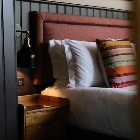 The Lawrance Luxury - 4*