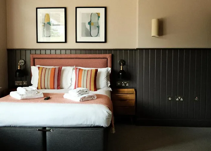 The Lawrance Luxury -