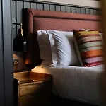 The Lawrance Luxury - 4*