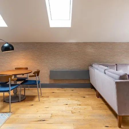 The Lawrance Luxury - Aparthotel 4*