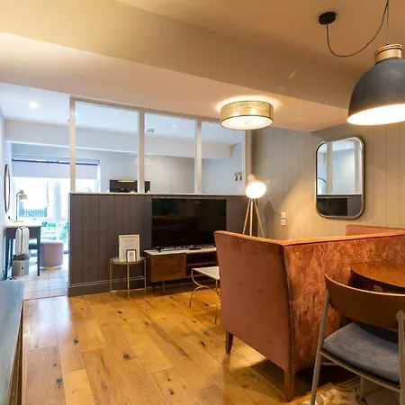 The Lawrance Luxury - 4* Harrogate