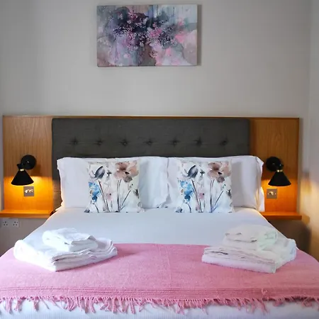 The Lawrance Luxury - 4* Harrogate